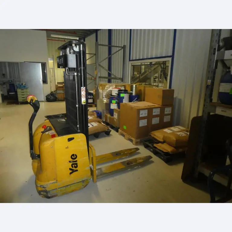 Machines for producing soap, as well as the entire factory and office equipment <br>-1