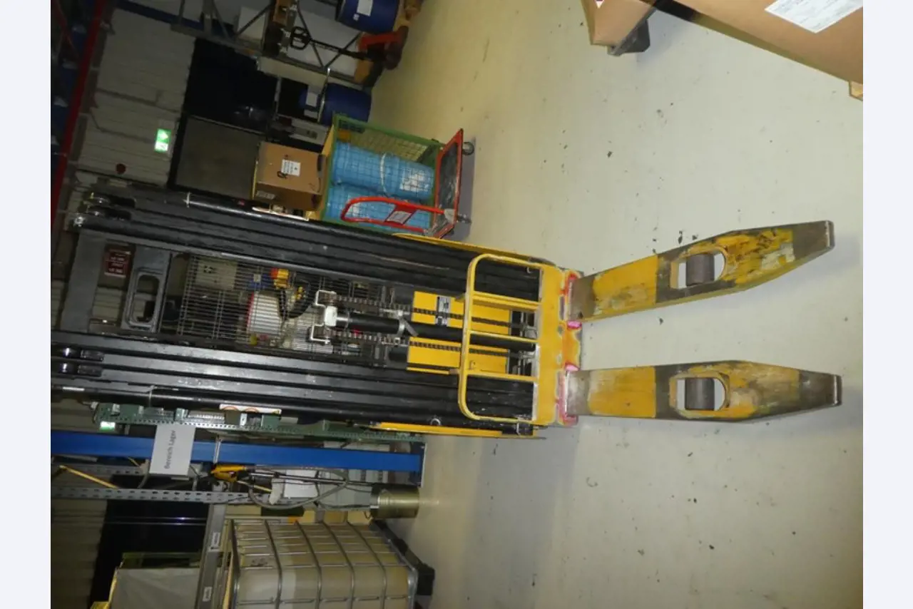 Machines for producing soap, as well as the entire factory and office equipment <br>-2