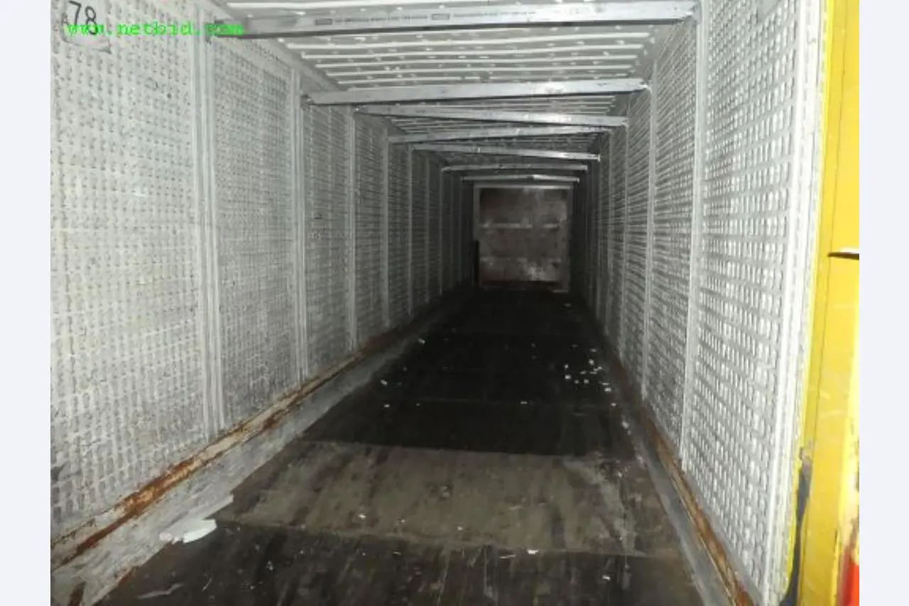 Machines for producing soap, as well as the entire factory and office equipment <br>-10