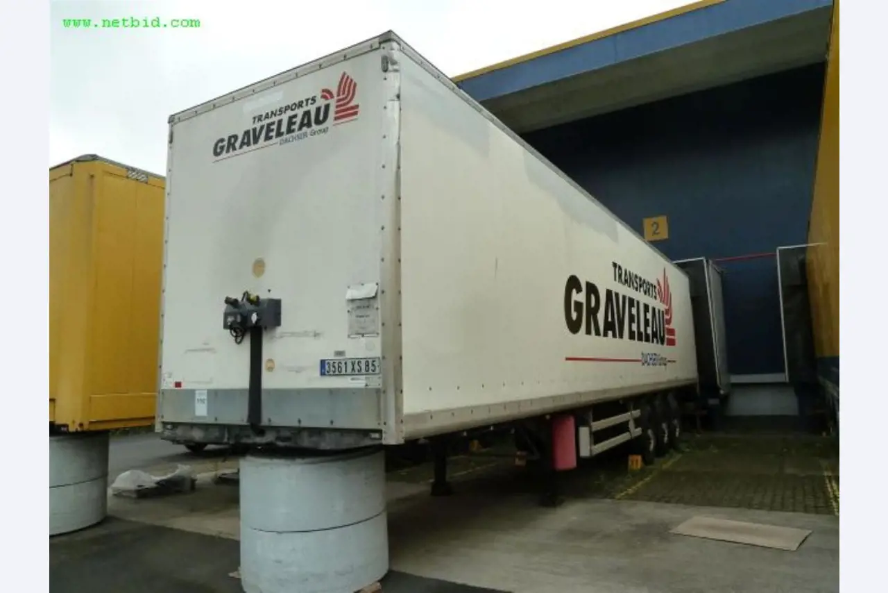 Máquinas para a produção de sabonetes, bem como todo o equipamento fabril e de escritório<br>-1