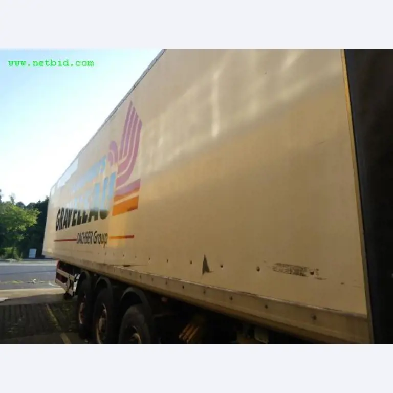 Máquinas para a produção de sabonetes, bem como todo o equipamento fabril e de escritório<br>-4