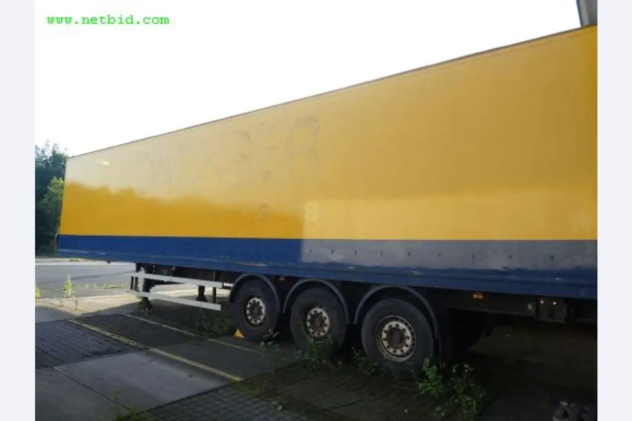 Machines for producing soap, as well as the entire factory and office equipment <br>-7