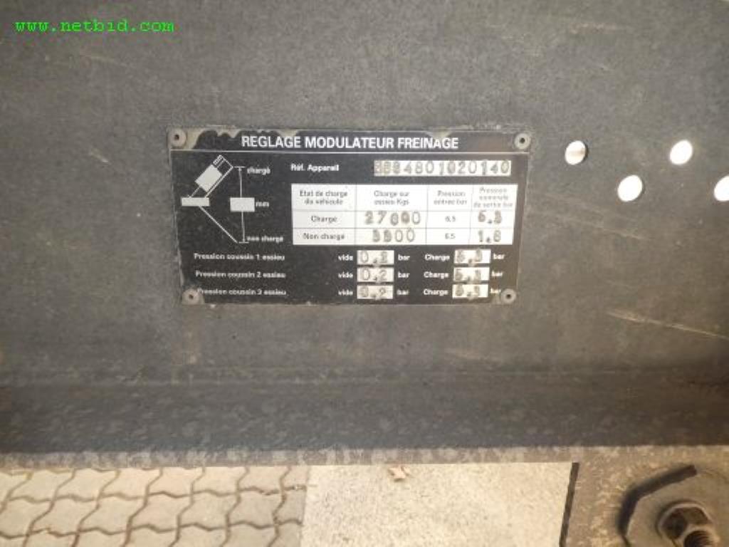 Machines for producing soap, as well as the entire factory and office equipment <br>-7