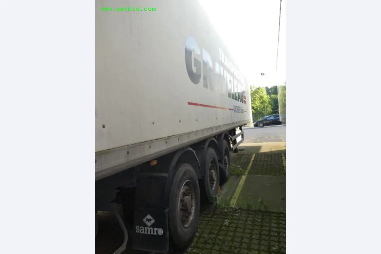 Machines for producing soap, as well as the entire factory and office equipment <br>-9