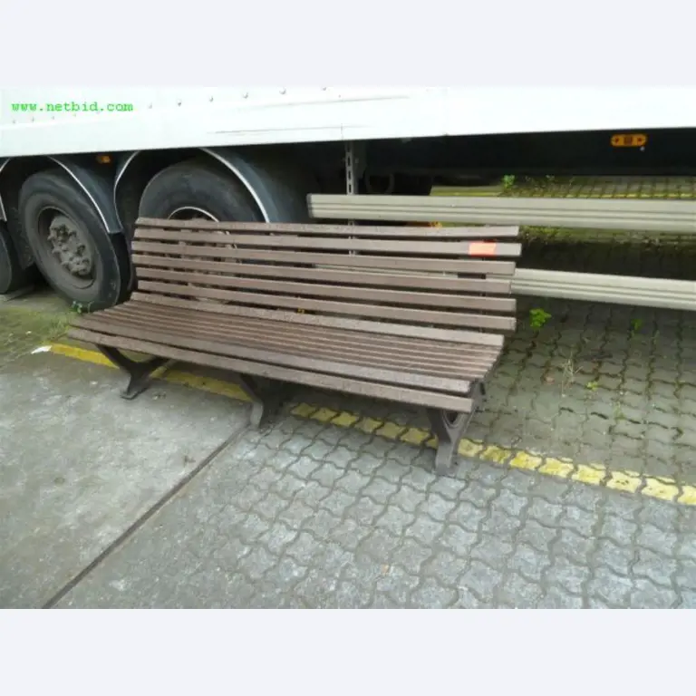 Maschinen zur Herstellung von Seifen, sowie die gesamte Betriebs- und Geschäftsausstattung<br>-2