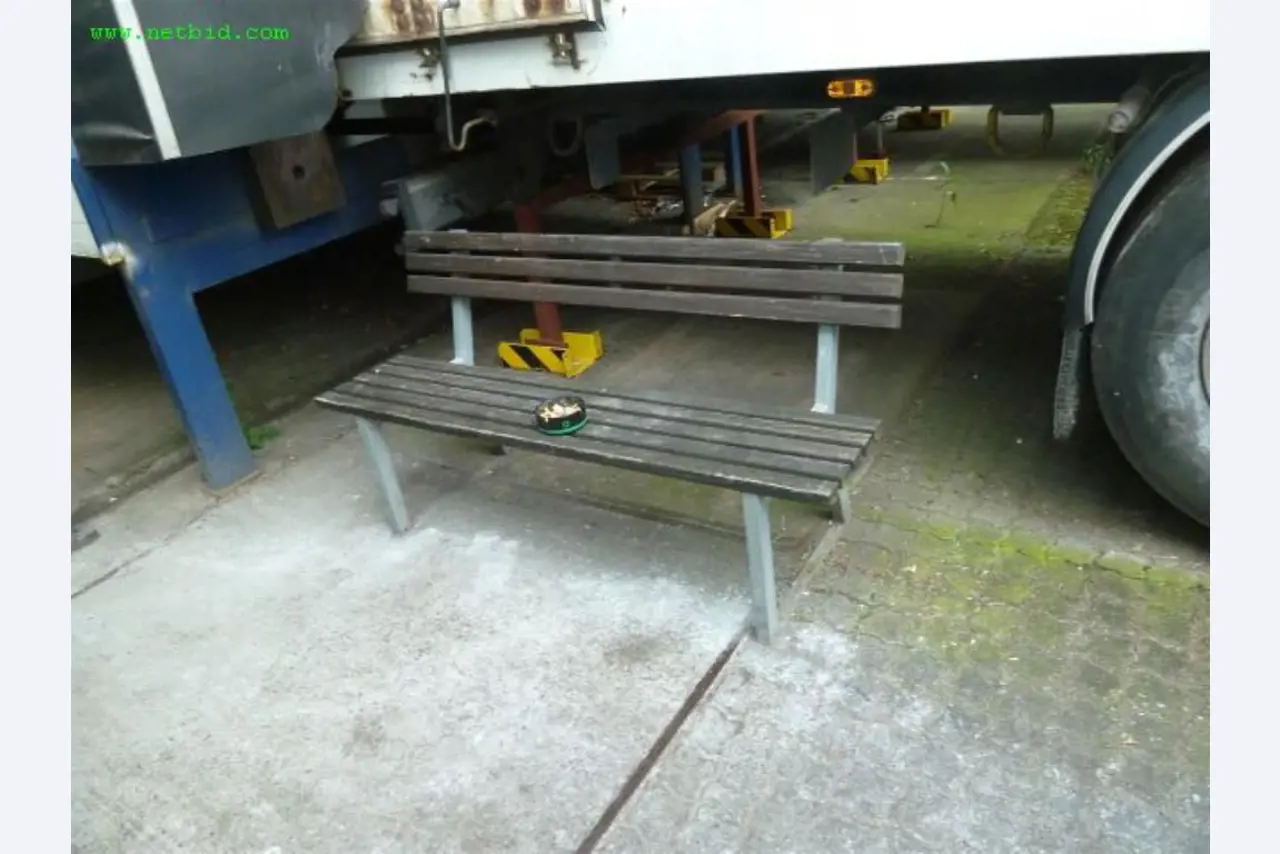 Maschinen zur Herstellung von Seifen, sowie die gesamte Betriebs- und Geschäftsausstattung<br>-3