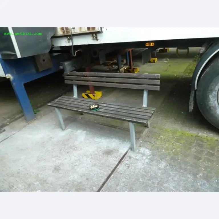 Maschinen zur Herstellung von Seifen, sowie die gesamte Betriebs- und Geschäftsausstattung<br>-3