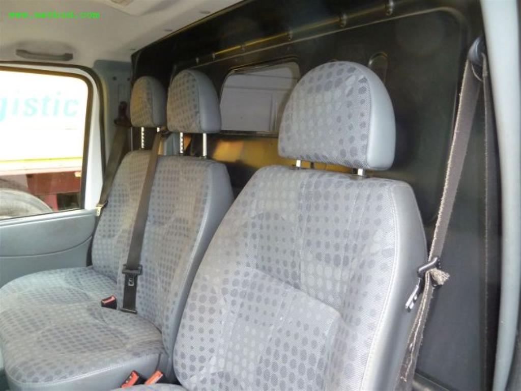 Maschinen zur Herstellung von Seifen, sowie die gesamte Betriebs- und Geschäftsausstattung<br>-11