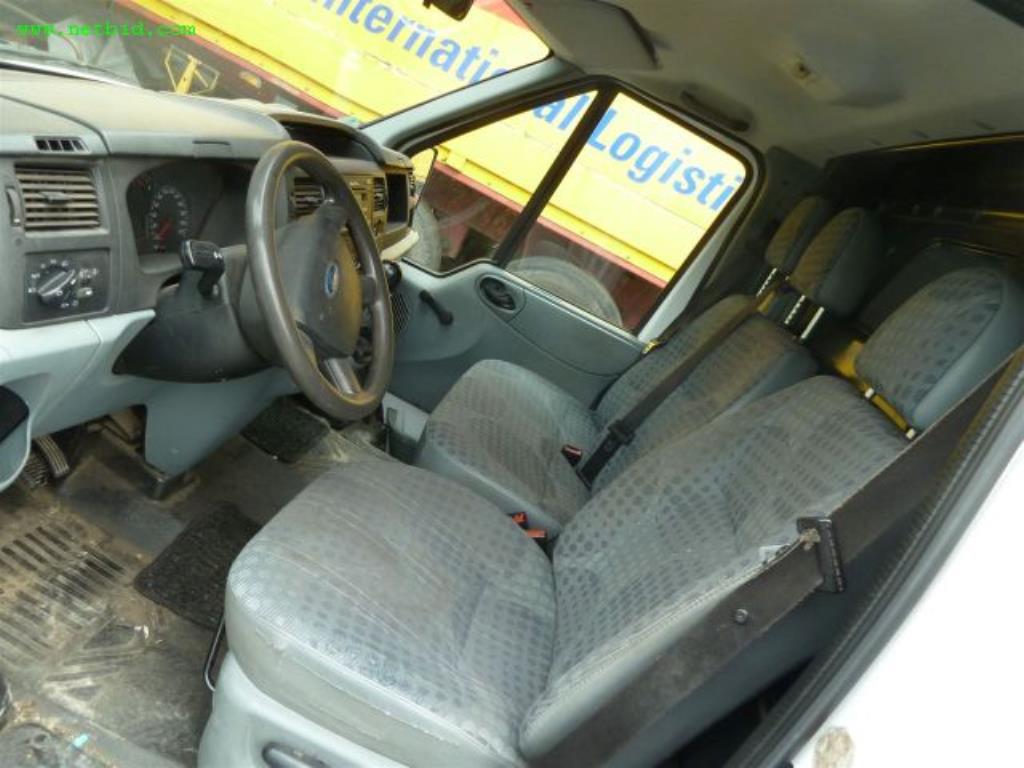 Maschinen zur Herstellung von Seifen, sowie die gesamte Betriebs- und Geschäftsausstattung<br>-8