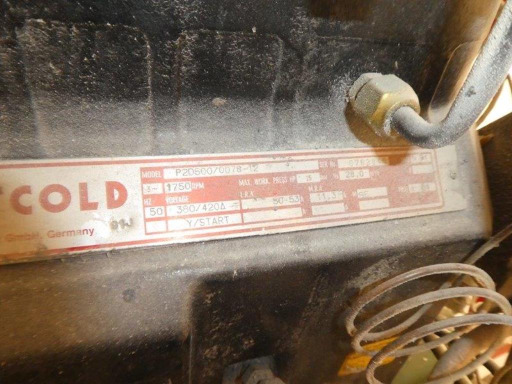 Machines pour la fabrication de savons, ainsi que l'ensemble de l'équipement industriel et commercial<br>.-19