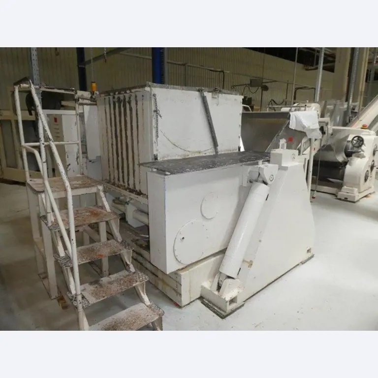 Machines for producing soap, as well as the entire factory and office equipment <br>-2