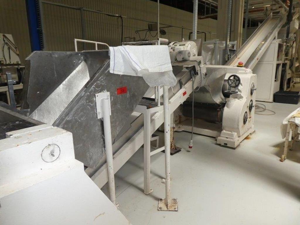 Machines pour la fabrication de savons, ainsi que l'ensemble de l'équipement industriel et commercial<br>.-5