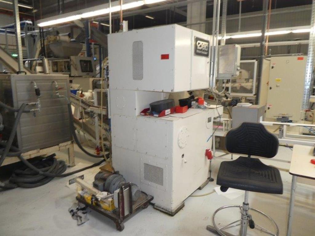 Machines pour la fabrication de savons, ainsi que l'ensemble de l'équipement industriel et commercial<br>.-13