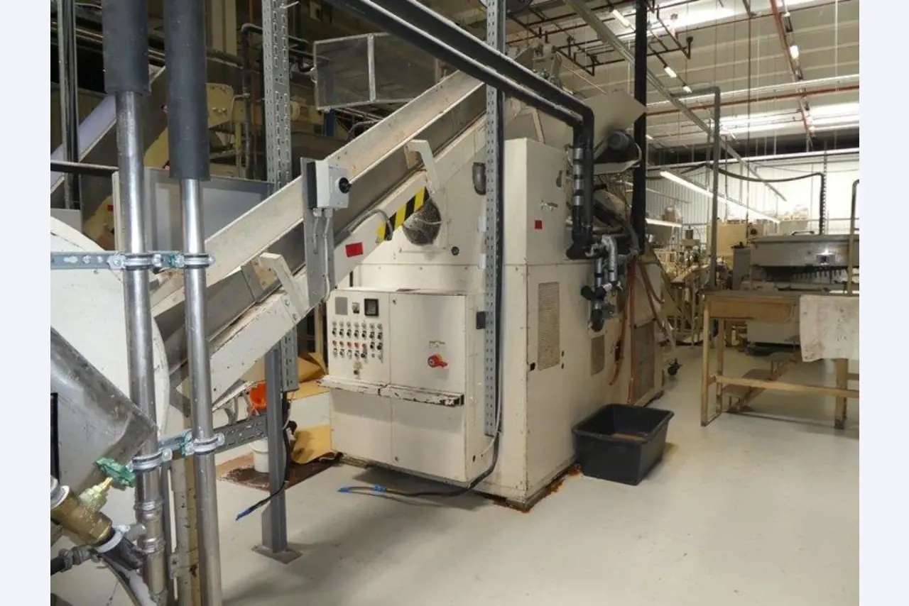 Machines for producing soap, as well as the entire factory and office equipment <br>-7