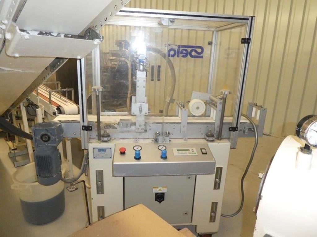 Máquinas para a produção de sabonetes, bem como todo o equipamento fabril e de escritório<br>-11