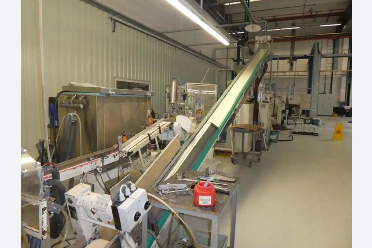 Machines for producing soap, as well as the entire factory and office equipment <br>-12