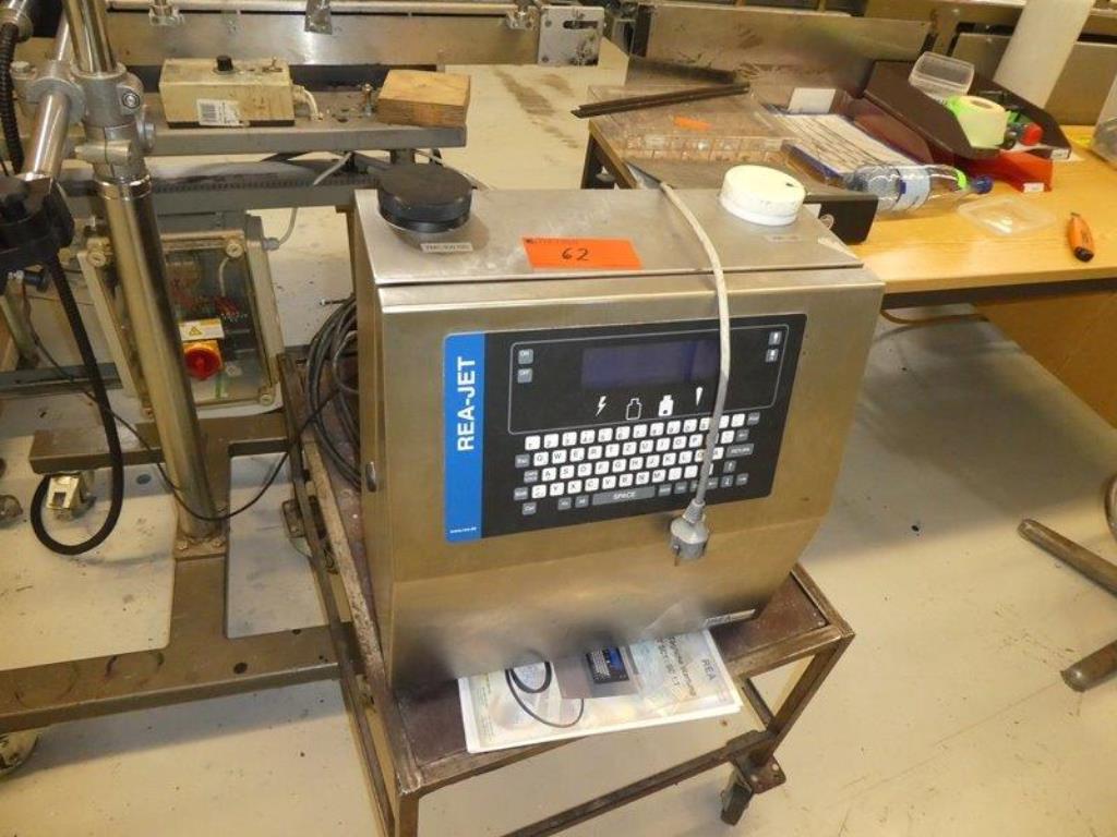 Máquinas para a produção de sabonetes, bem como todo o equipamento fabril e de escritório<br>-18