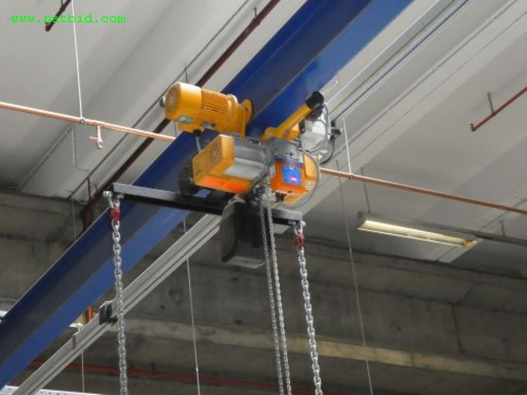 Máquinas para a produção de sabonetes, bem como todo o equipamento fabril e de escritório<br>-3