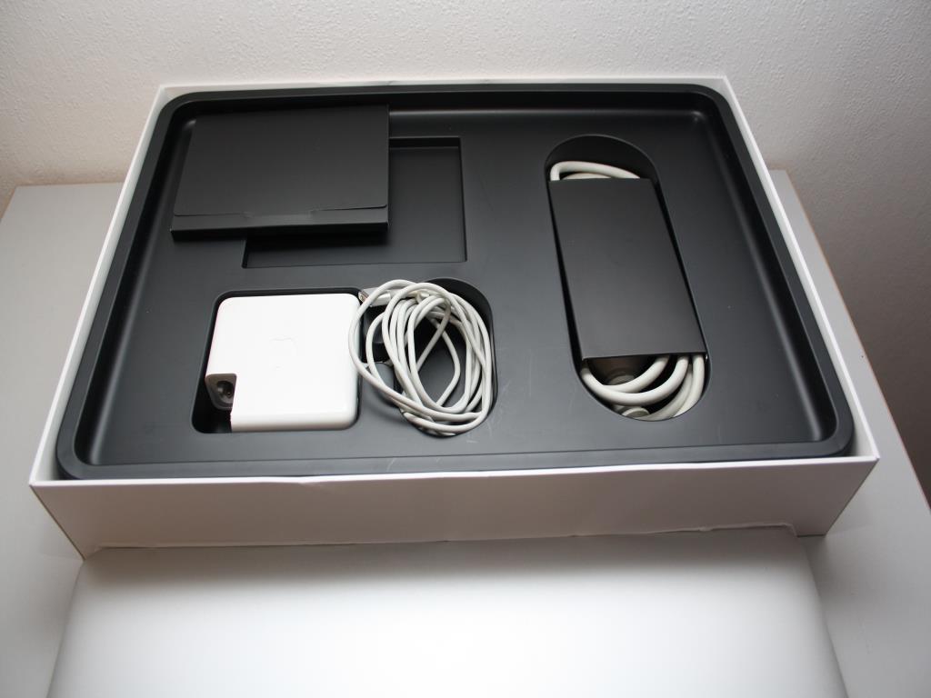 well-maintained office equipment of the companyy<br>-6