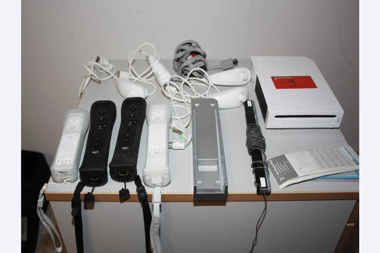 well-maintained office equipment of the companyy<br>-1