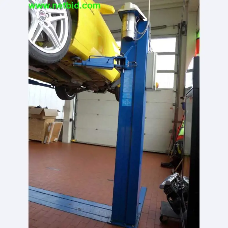 motorcycle trader, workshop<br>  -2