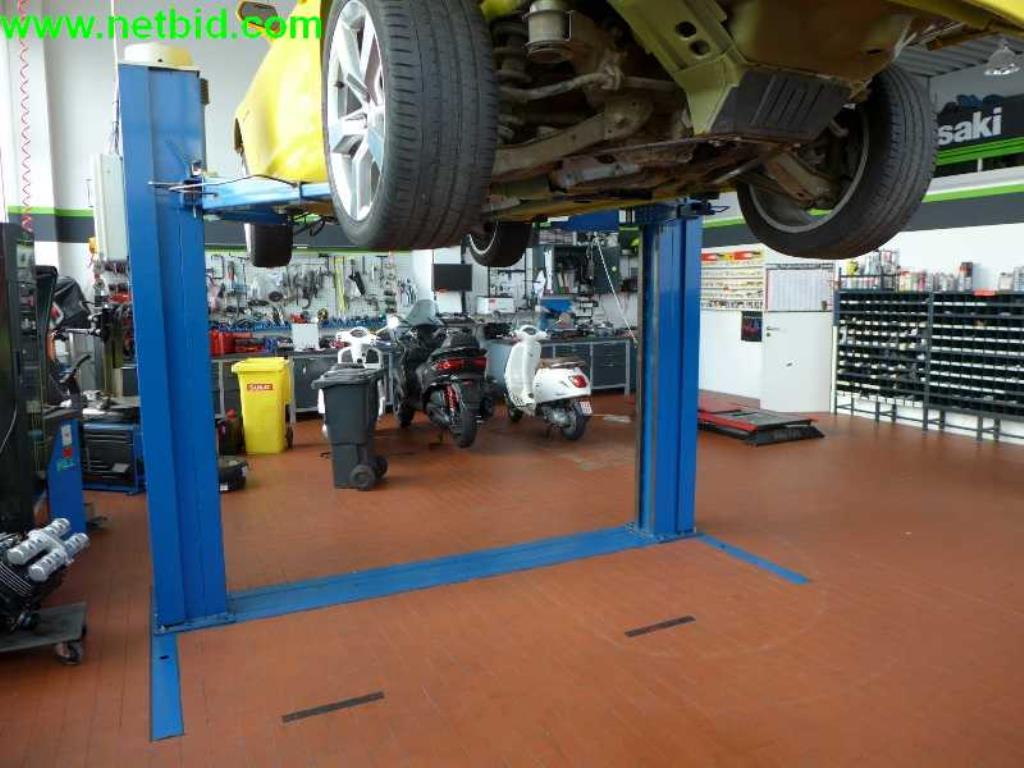 
Commerce de motos, atelier<br>-4