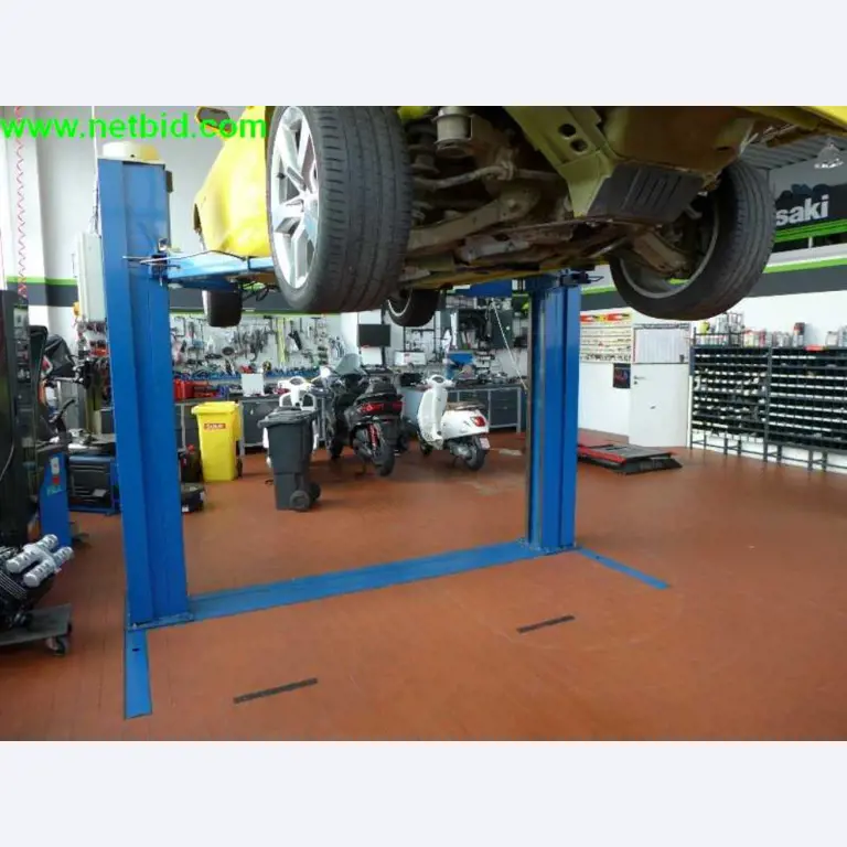 motorcycle trader, workshop<br>  -4