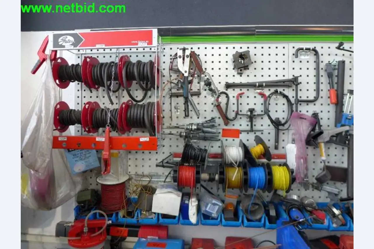 motorcycle trader, workshop<br>  -11