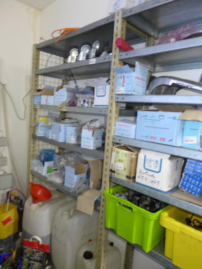 
Concessionário de motas, oficina<br>-21