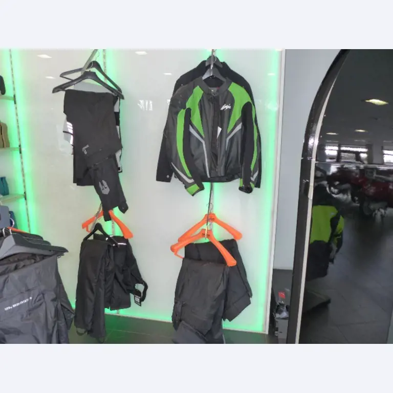 Motorradhandel, Werkstatt<br>  -22