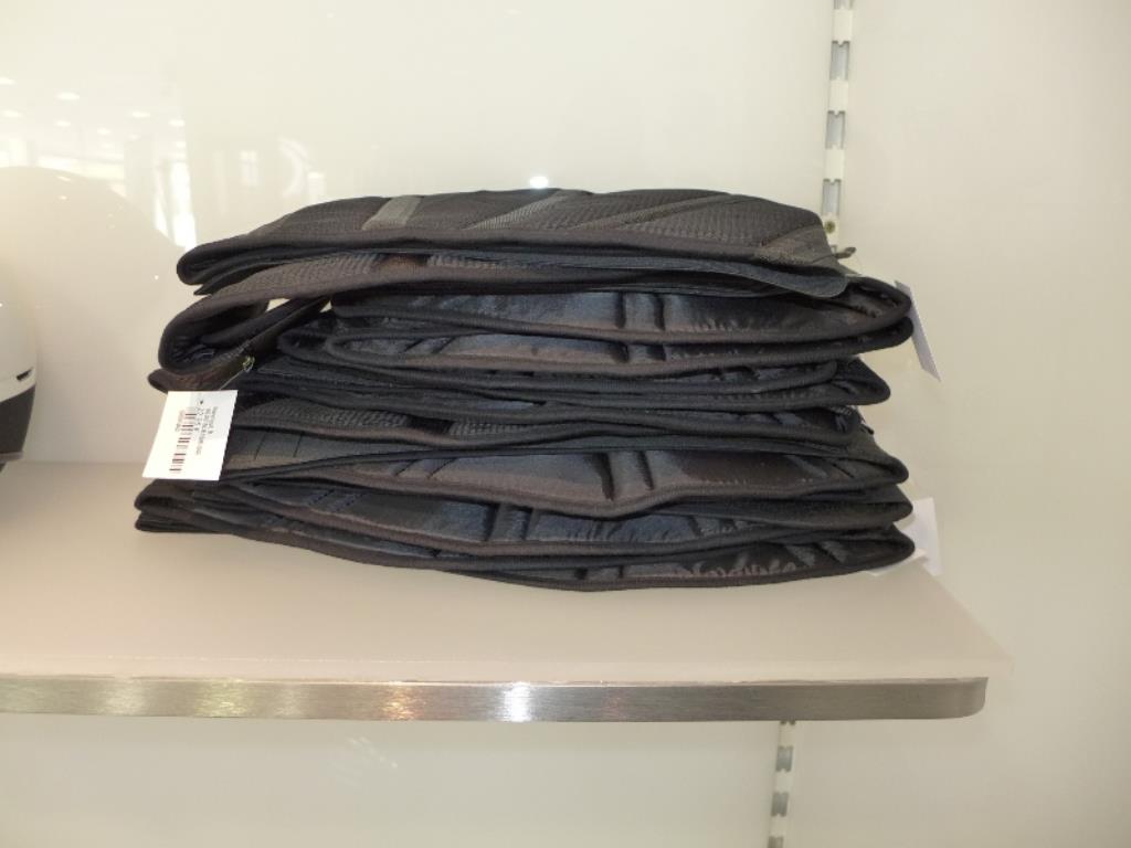 
Concessionário de motas, oficina<br>-23