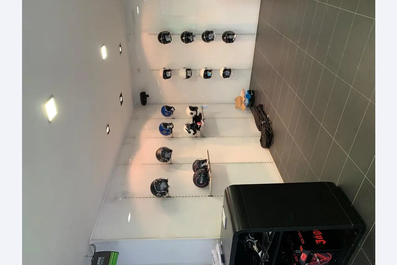 Motorradhandel, Werkstatt<br>  -6
