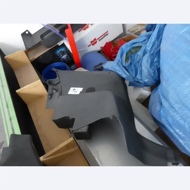 Concessionário de motas, oficina<br>-30
