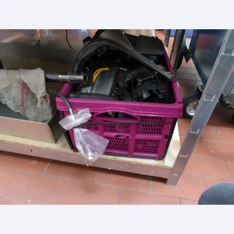 Concessionário de motas, oficina<br>-33