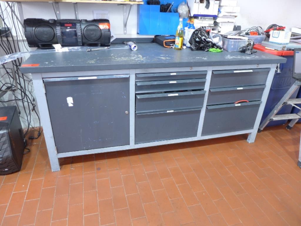 
Motorradhandel, Werkstatt<br>  -22