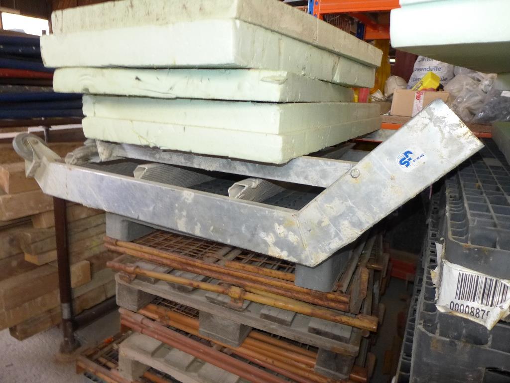 construction site equipment-16