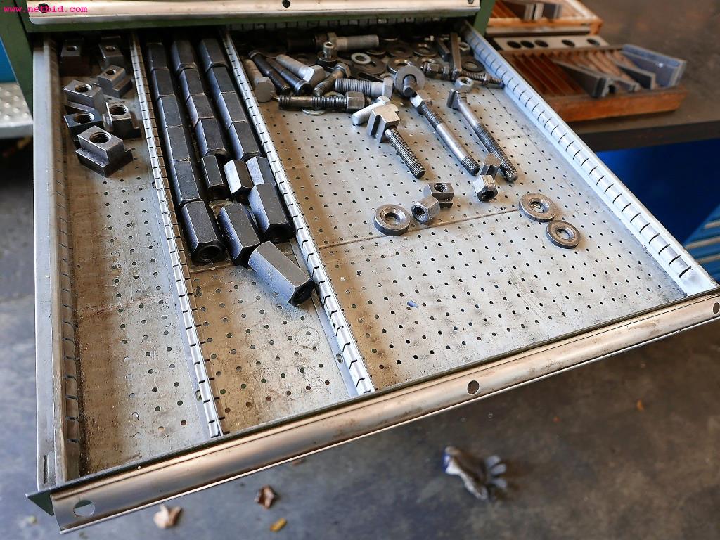 CNC turning and milling machines-13