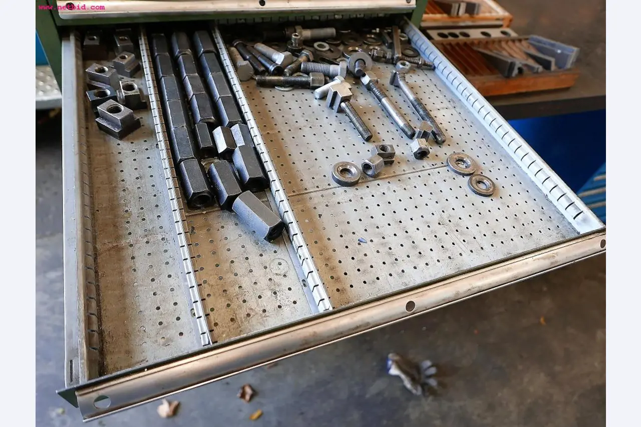 CNC-Dreh- und Fräsmaschinen-13