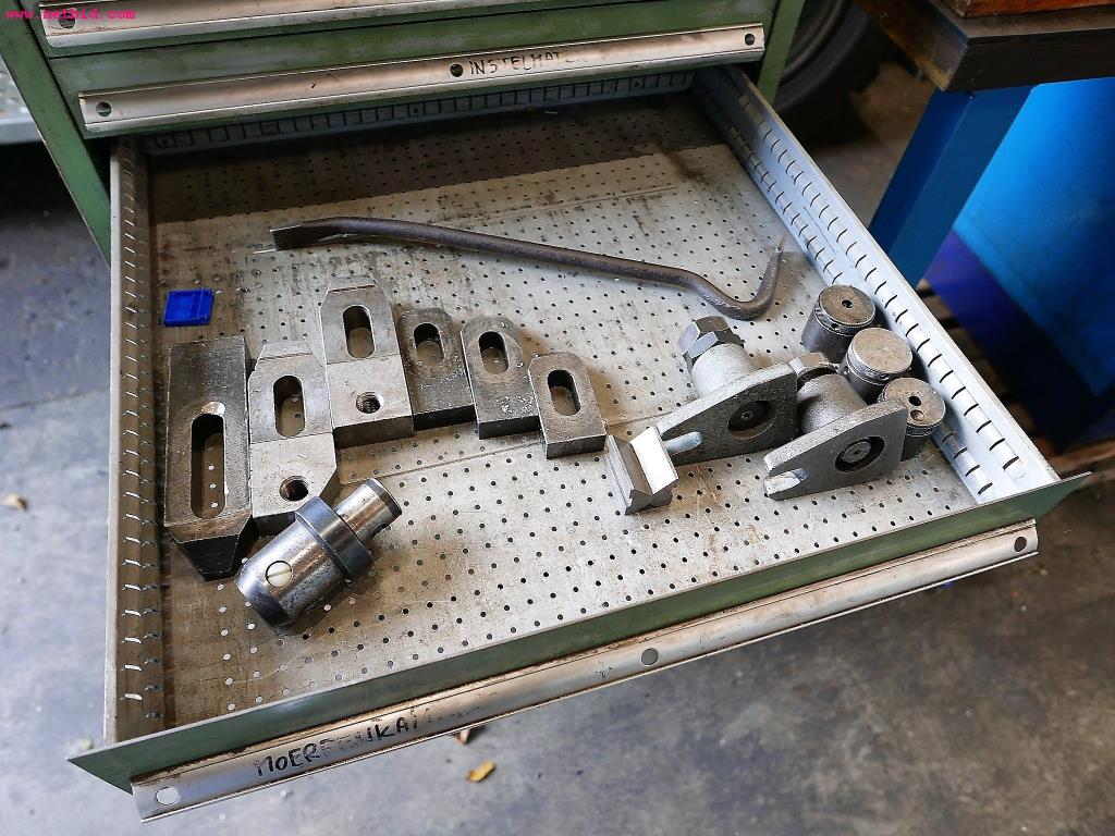 CNC turning and milling machines-17