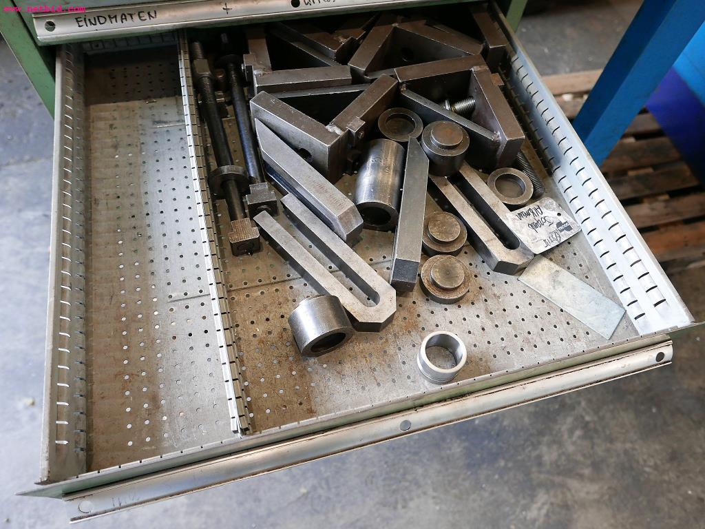 CNC turning and milling machines-19