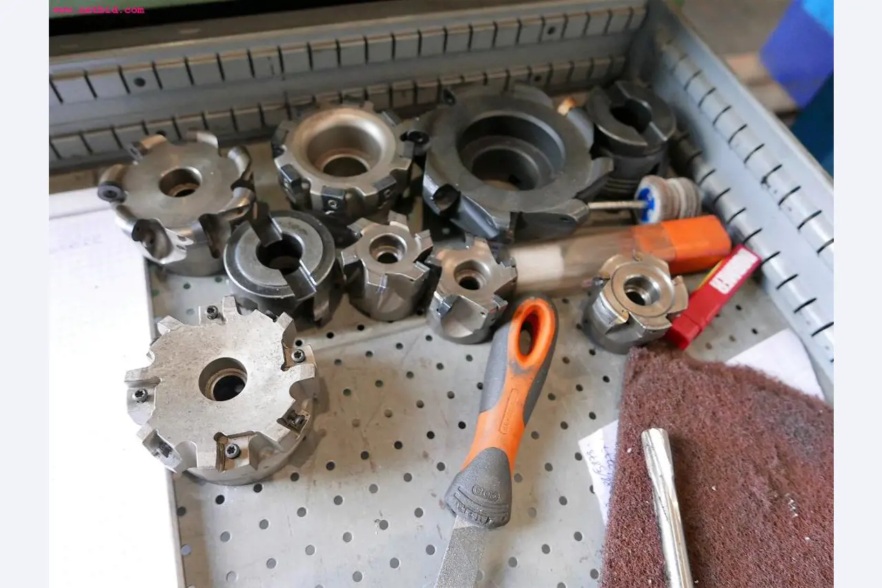 CNC-Dreh- und Fräsmaschinen-20