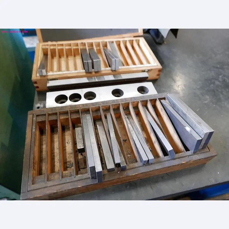 CNC-Dreh- und Fräsmaschinen-23