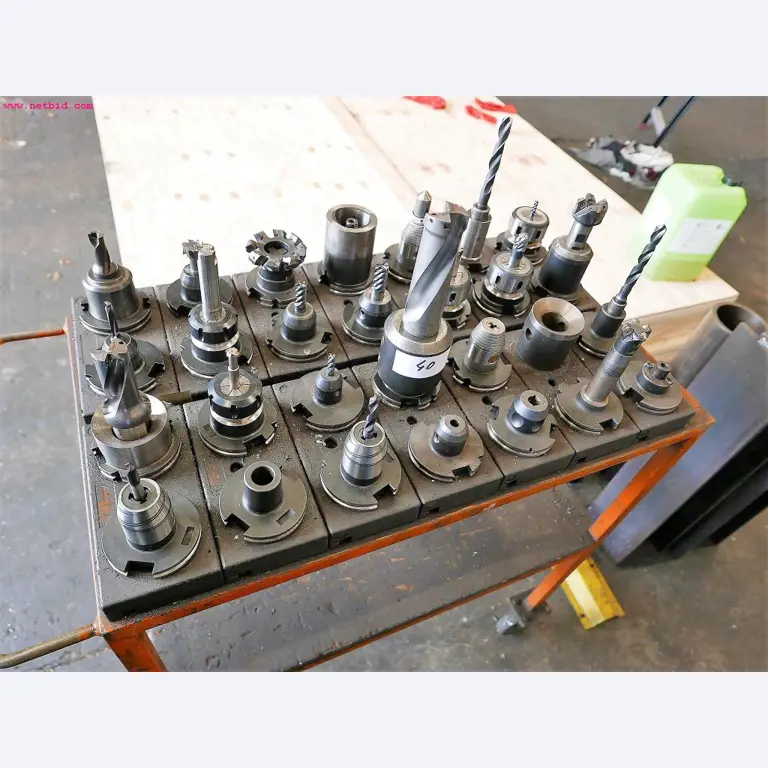 CNC-Dreh- und Fräsmaschinen-32