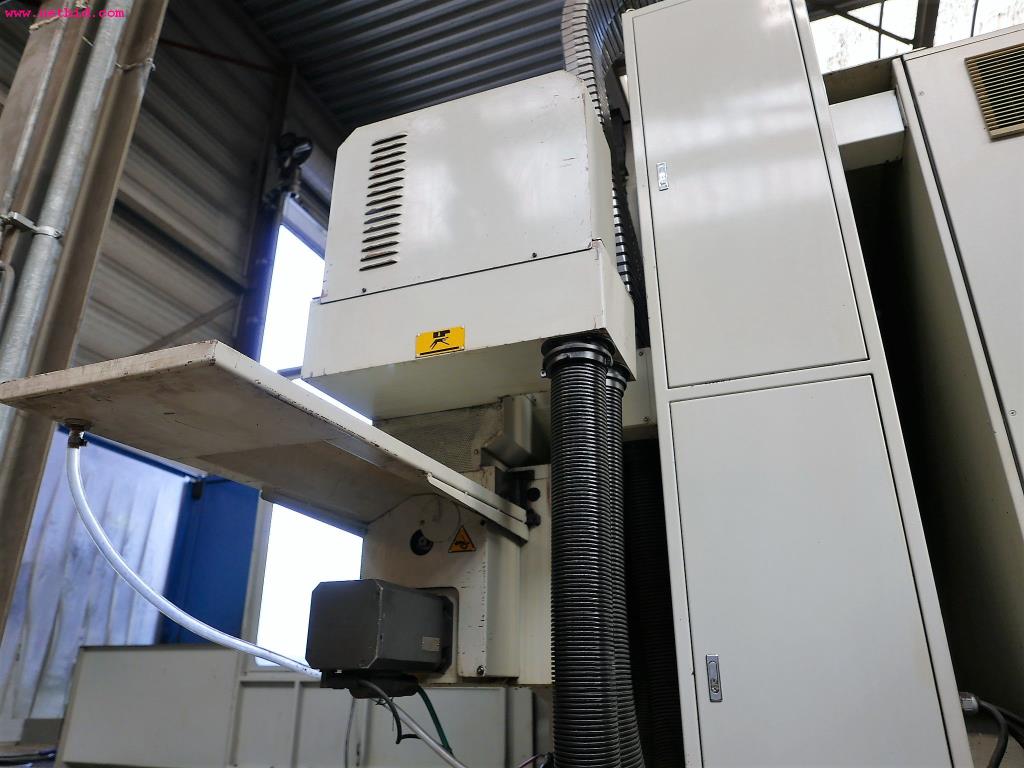 CNC turning and milling machines-38
