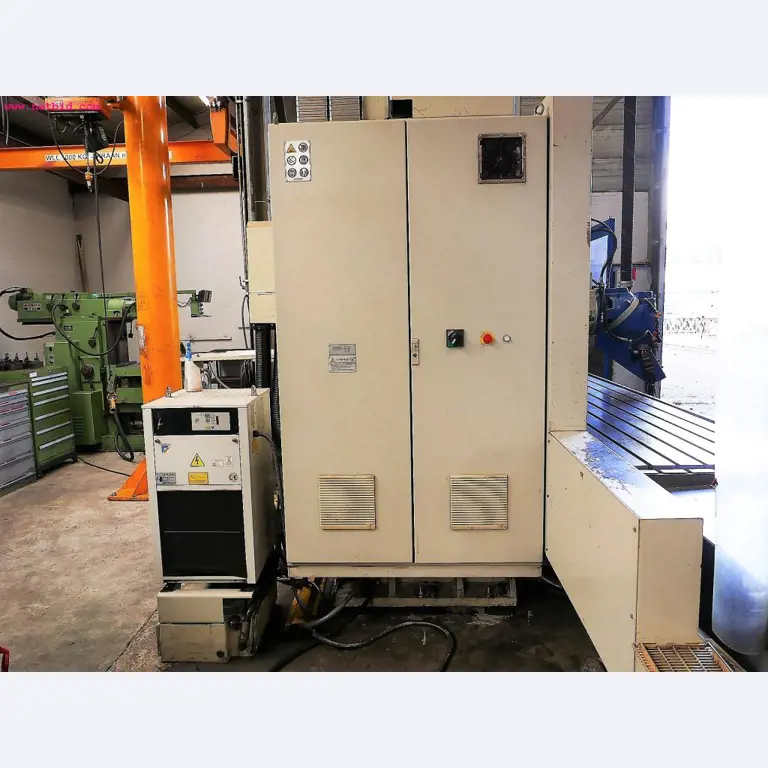 CNC-Dreh- und Fräsmaschinen-3