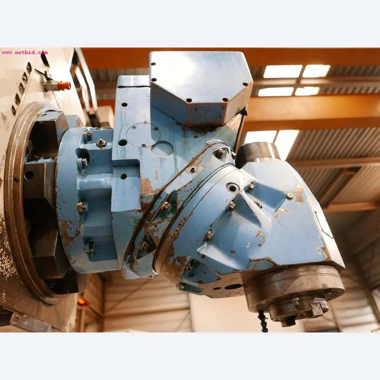 CNC turning and milling machines-10