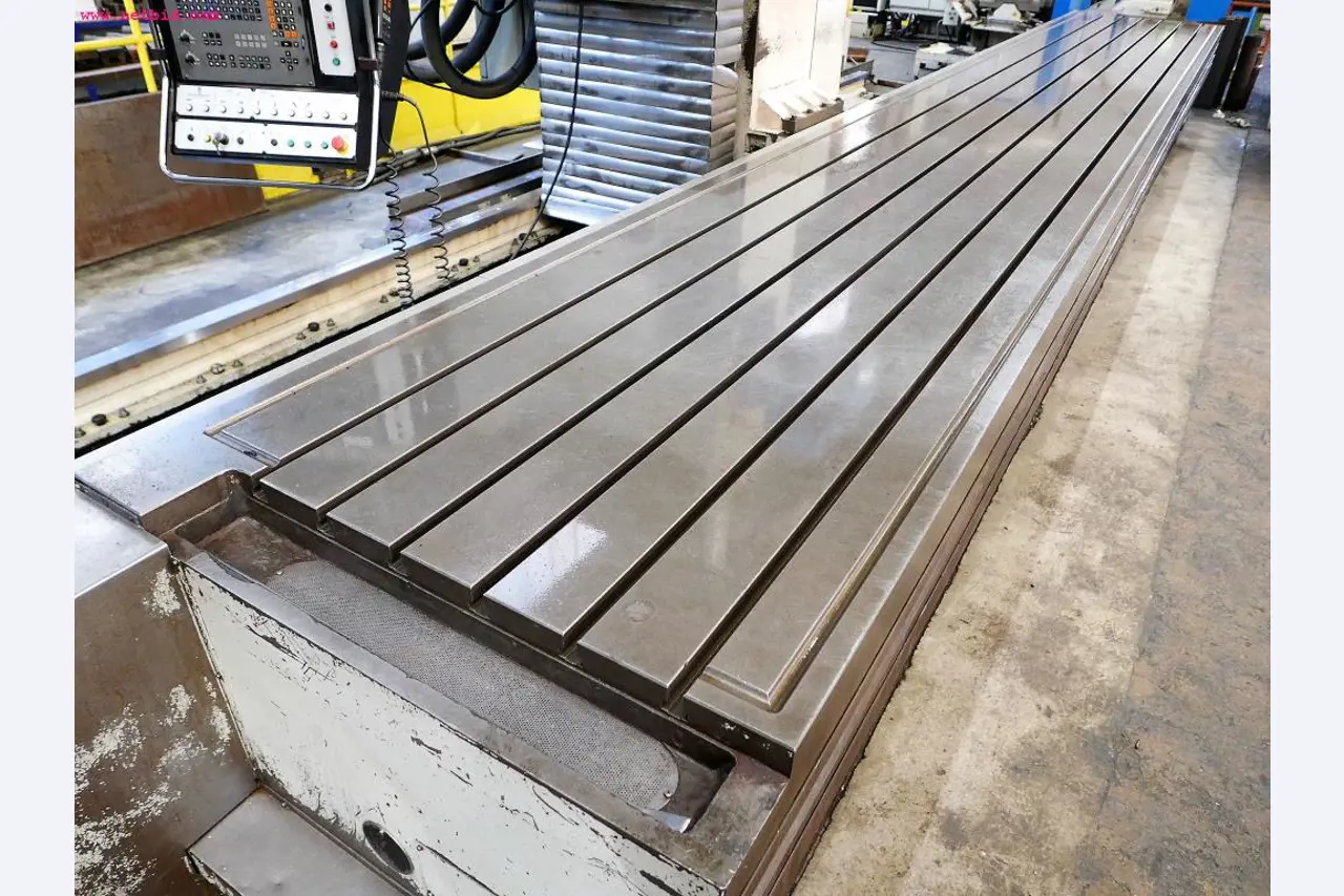 CNC turning and milling machines-5