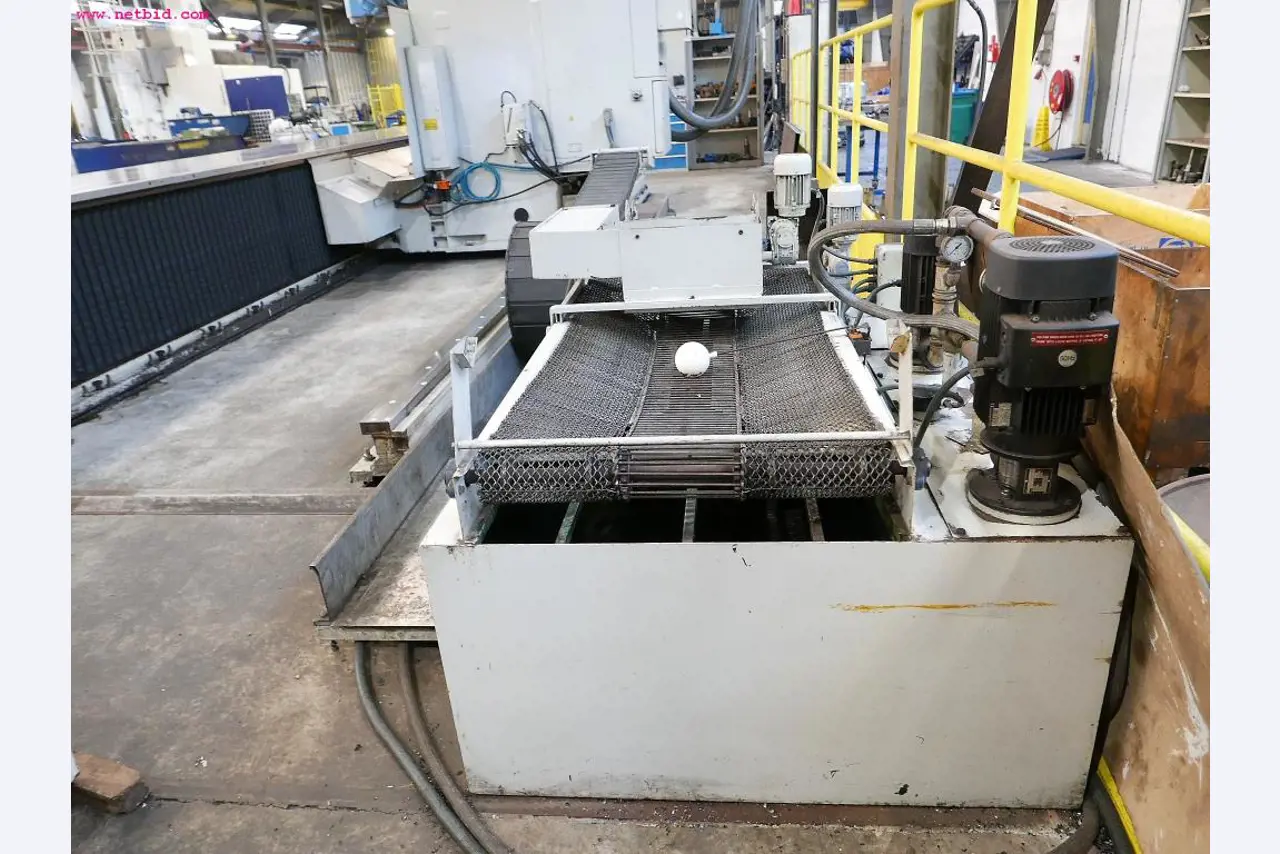 CNC turning and milling machines-6
