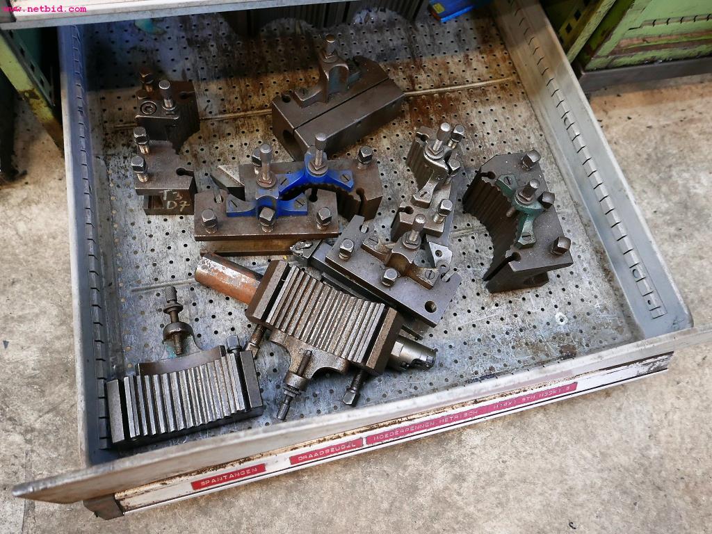 CNC turning and milling machines-10