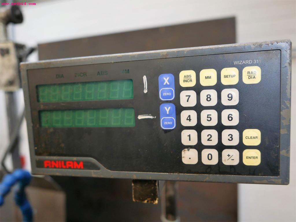 CNC turning and milling machines-13